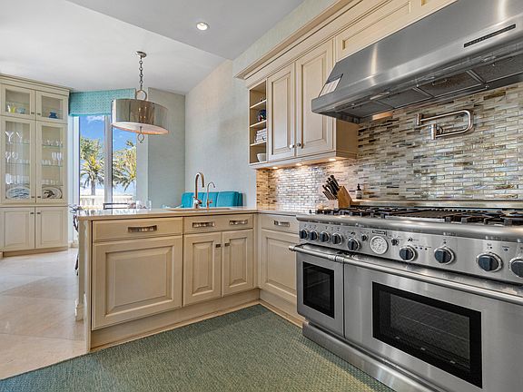 4th image of 3000 S Ocean Blvd APT 202