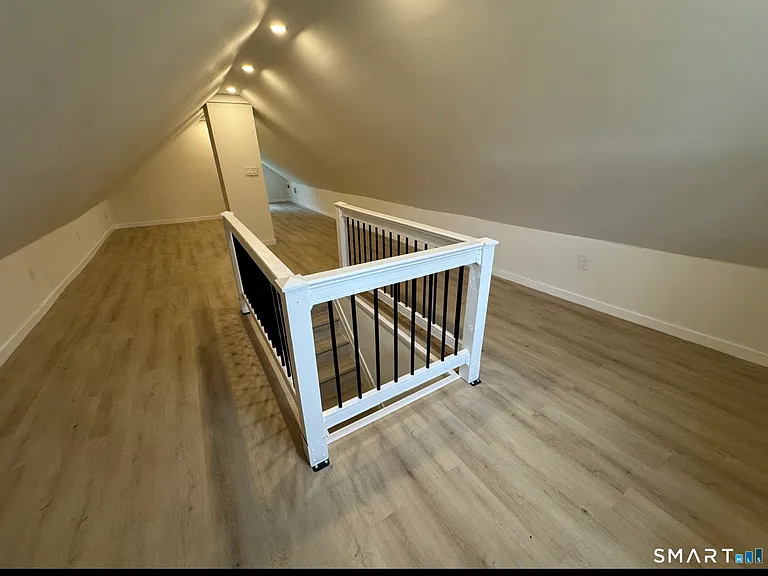 1787 Stratfield Rd #2 — Photo 12