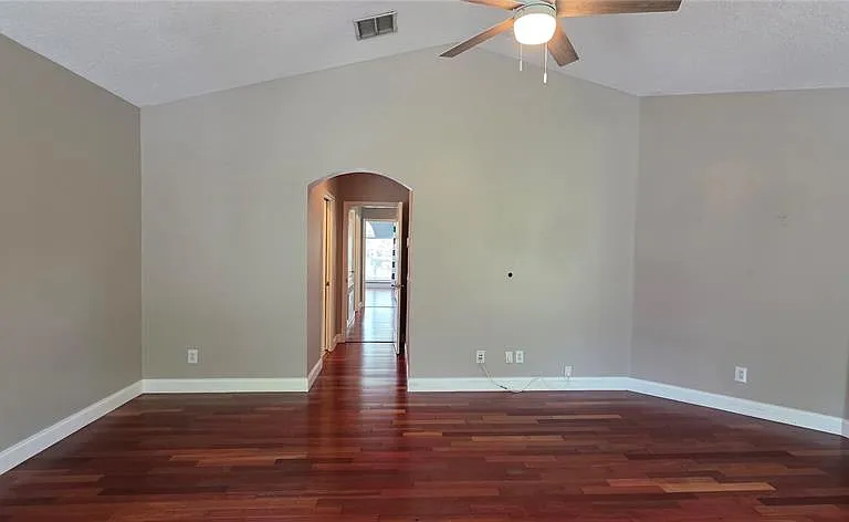 11609 Greensleeve Ave — Photo 30