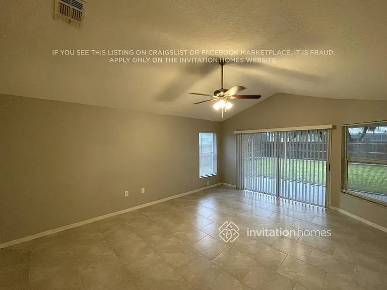 3221 Stevenson St — Photo 4