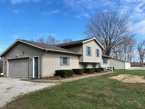 5th image of 25486 Ridge Rd