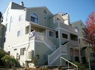 100 Sea Crest Cir, Vallejo, CA 94590