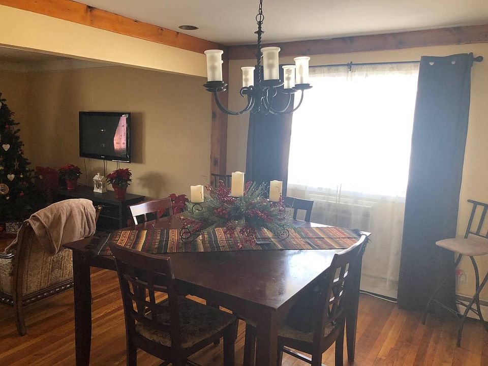 2nd image of 8020 153rd Ave Fl 1