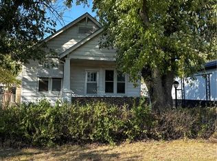 2513 Washington Ave, Parsons, KS 67357