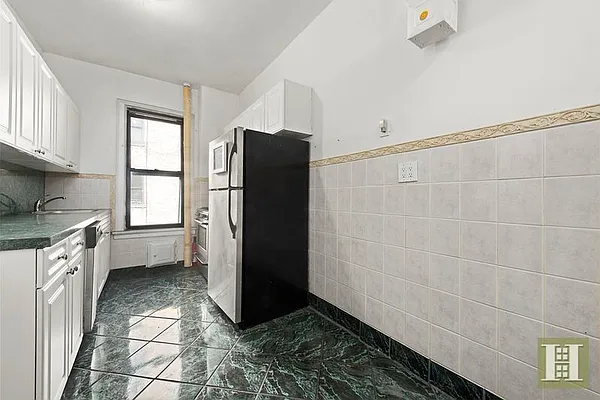 Rented by Halstead Real Estate | media 6