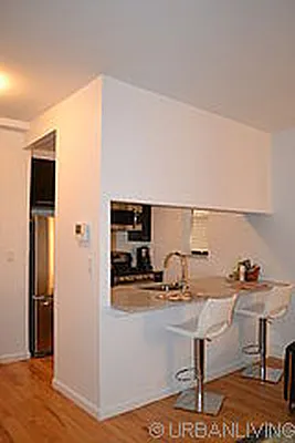 Sold by Urban Living | media 9