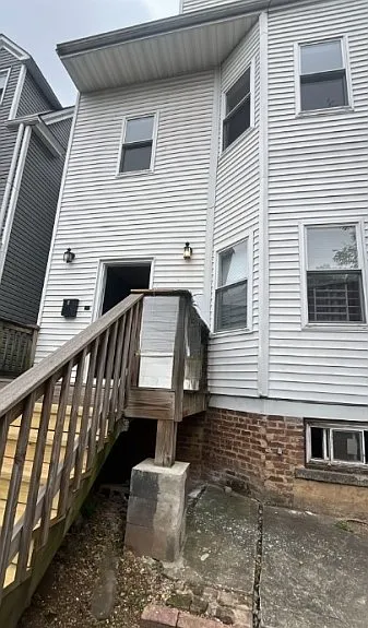 171 Seymour Ave #1 — Photo 1