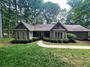 1818 Fairway Dr, Newton, NC 28658