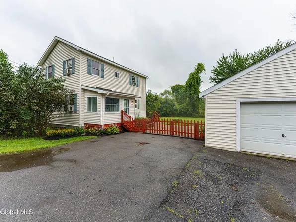 596 Meadowdale Road, Altamont, NY 12009