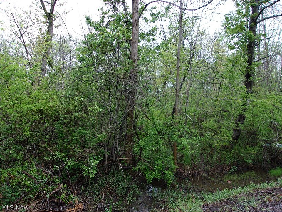 1st image of Riverside Dr
