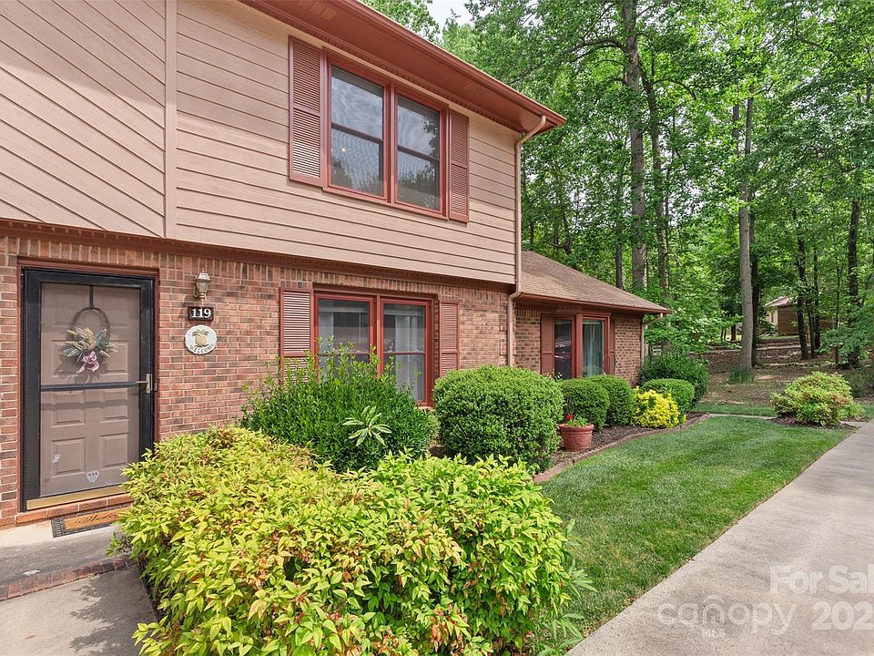 1st image of 119 Mary Louise Ct