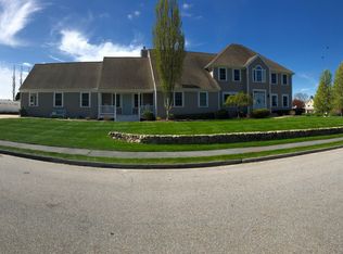 9 Tanner Ln, Fairhaven, MA 02719