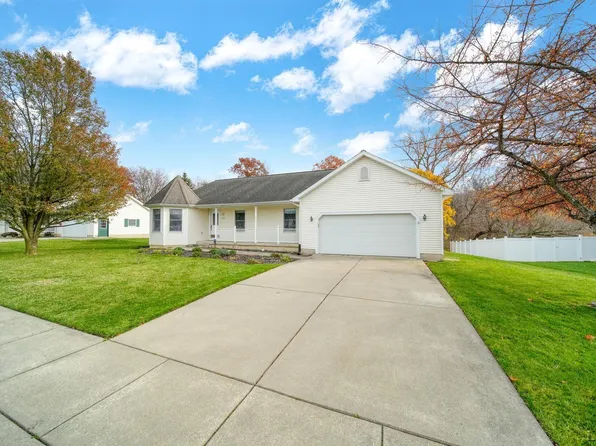 329 Woodside Dr, Onsted, MI 49265
