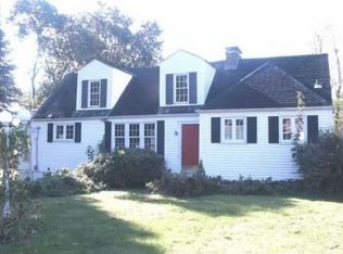 25 Hillcrest Dr, Hebron, OH 43025