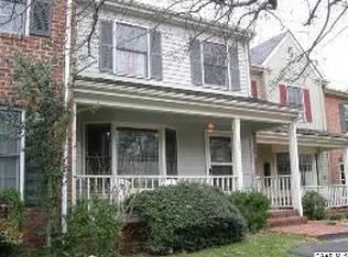 952 Huntwood Ln, Charlottesville, VA