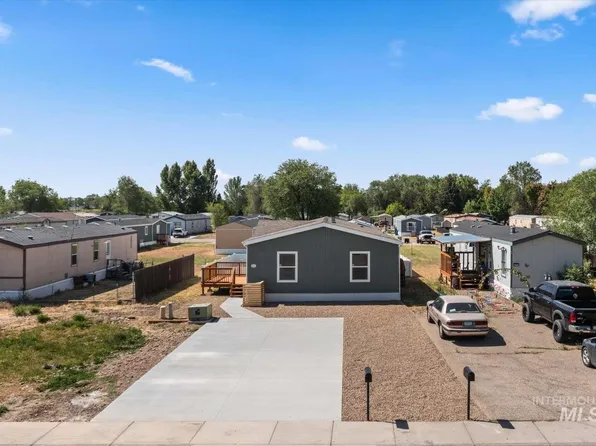 265 W 9th, Mountain Home, ID 83647