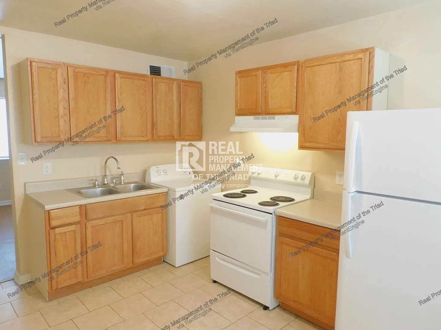 2 bed, 1.0 bath, 800 sqft, $799 — Photo 4