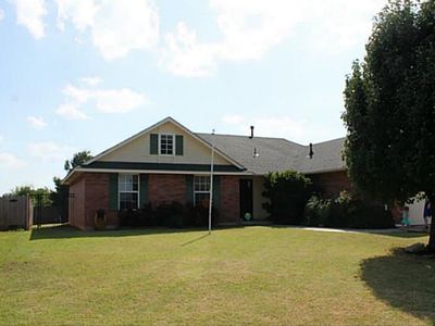 403 Timberidge Rd, Harrah, OK, 73045