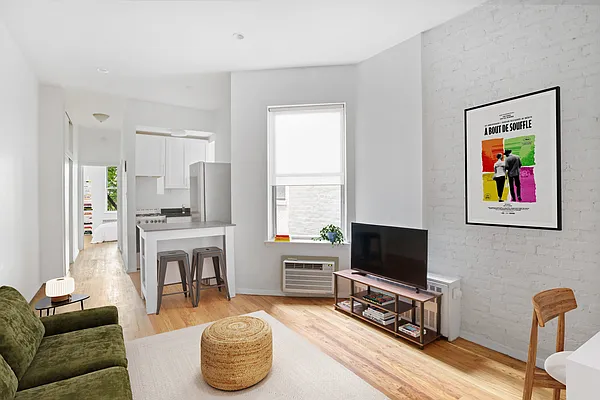 Rented by Maidman Realty Group LLC | media 1