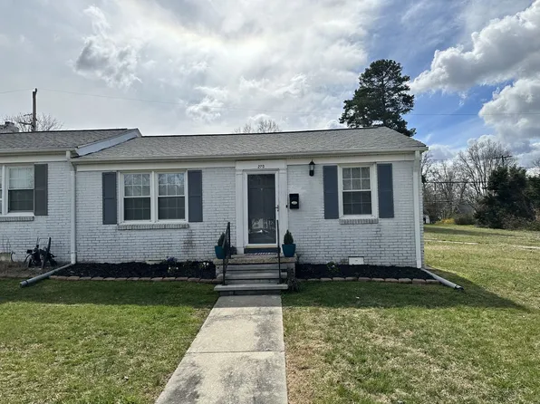 1700 Roslyn Dr Unit 27D, Burlington, NC 27215