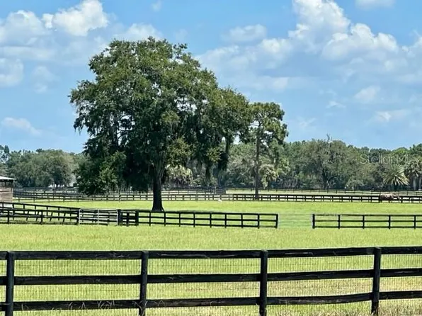 7210 NW 21st St #6, Ocala, FL 34482