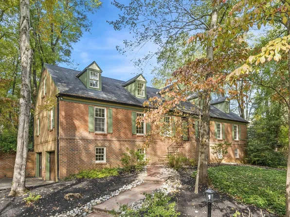 3 Fox Run Dr, Chadds Ford, PA 19317