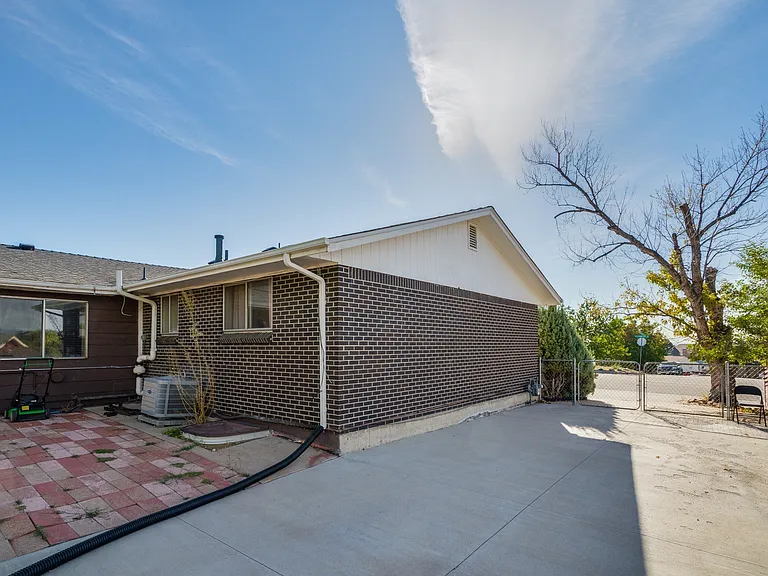 8103 S Conifer Rd — Photo 29