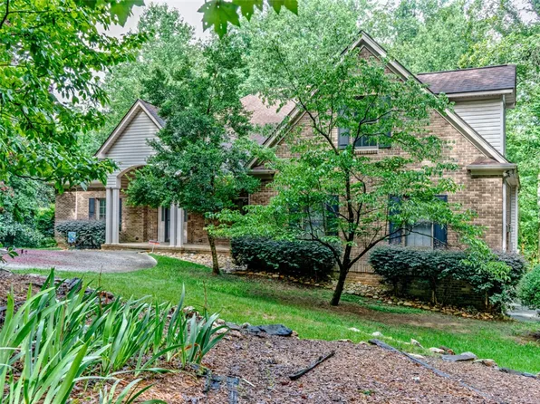 480 Pin Du Lac Dr, Central, SC 29630