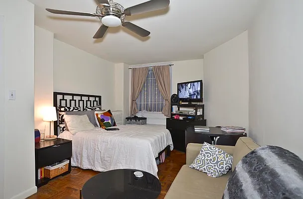 Rented by Prince Real Estate Associates LLC | media 25