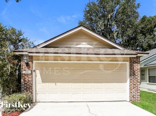 1383 Cove Landing Dr, Jacksonville, FL 32233