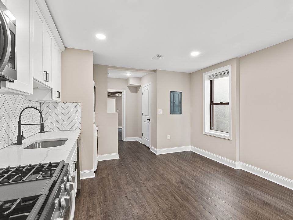 1st image of 1716 Thames St #11303724