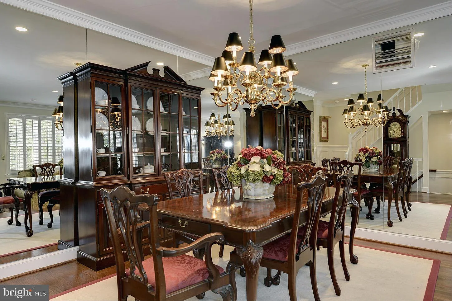 4 bed, 4.5 bath, 3322 sqft, $10,500 — Photo 4