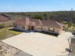 319 County Road 386, San Antonio, TX 78253
