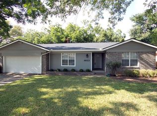 1603 White Way Dr, Arlington, TX 76013