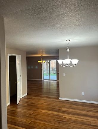 5th image of 633 N 18th Pl