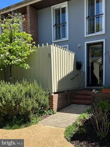 10 Bouton Green Ct, Baltimore, MD, 21210