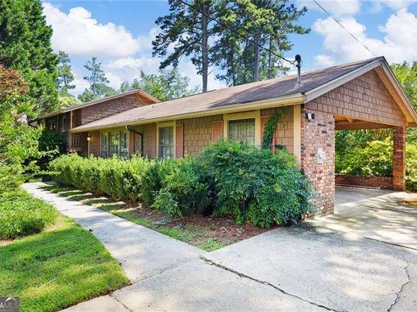 255 Jade Cove Dr, Roswell, GA 30075