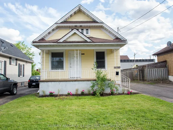 5700 Spring St, Niagara Falls, ON L2G 1P8