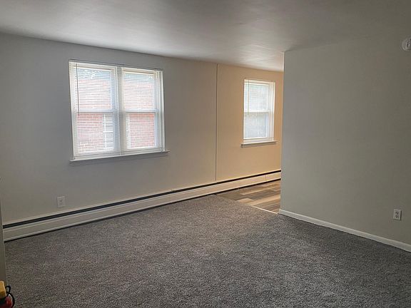 5th image of 8033 Elberon Ave #G