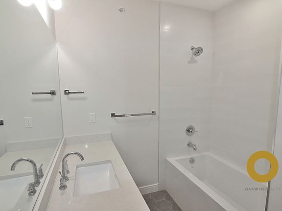 5th image of 11507 84th Ave #616
