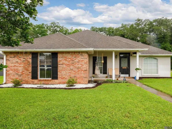 37322 N Red Oak Dr, Prairieville, LA 70769