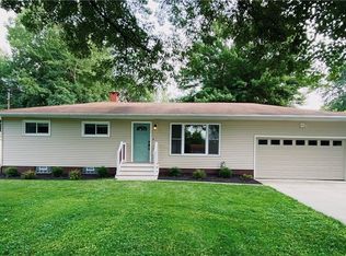 20335 Westwood Dr, Strongsville, OH 44149