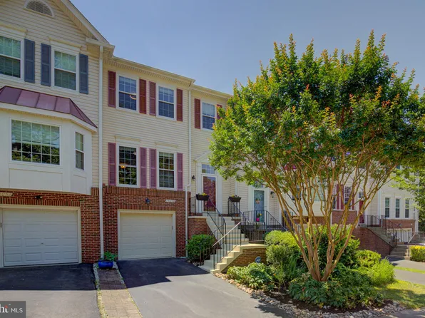 13050 Quartz Ln, Clifton, VA 20124