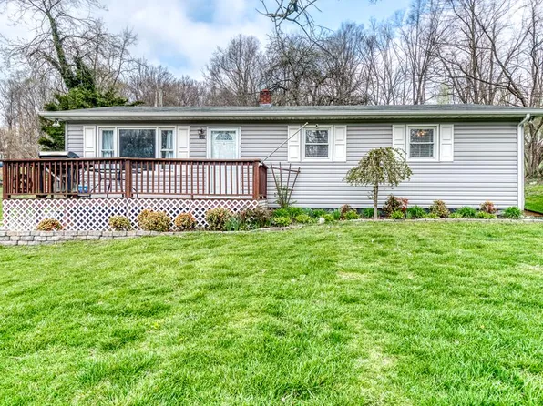 405 Shuler Hollow Rd, Chilhowie, VA 24319