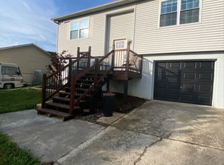 7304 Oak Leaf Rd, Knoxville, TN 37918