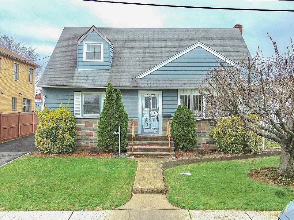 1st image of 133 Franklin St