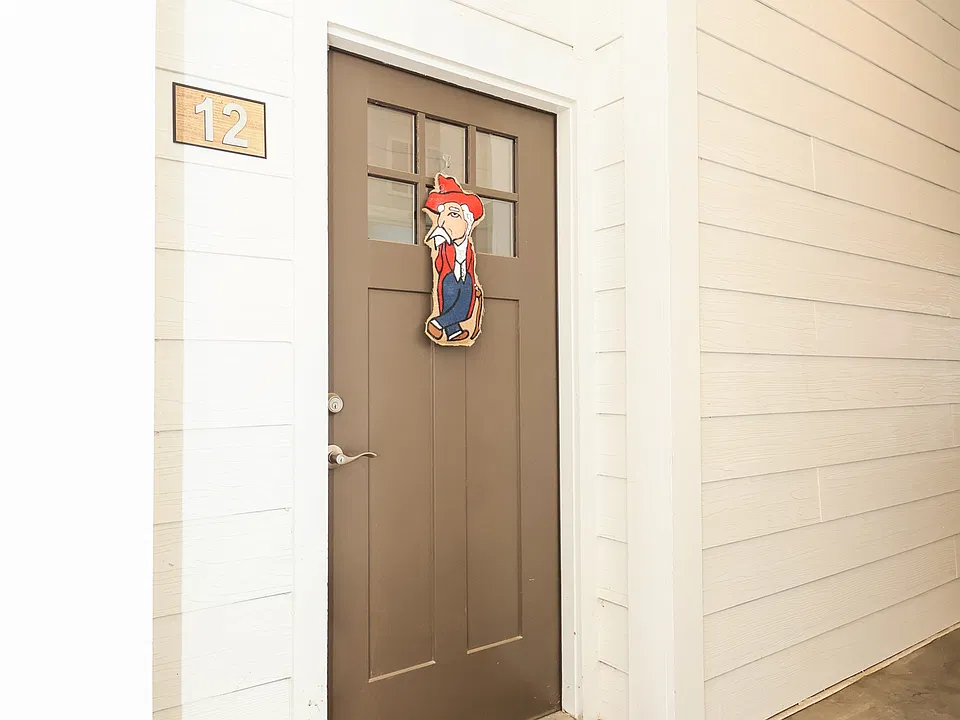 229 Town Center Dr #14