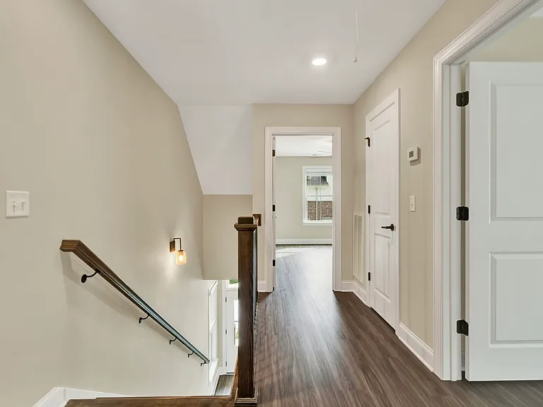 457 Hungry Hollow Rd SE — Photo 8