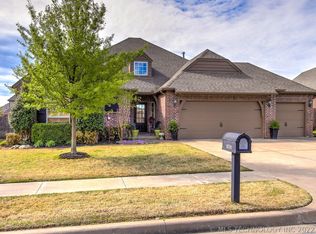 16710 E 49th St, Tulsa, OK 74134