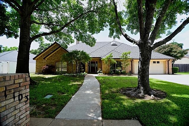 1st image of 1103 Pebble Beach Dr